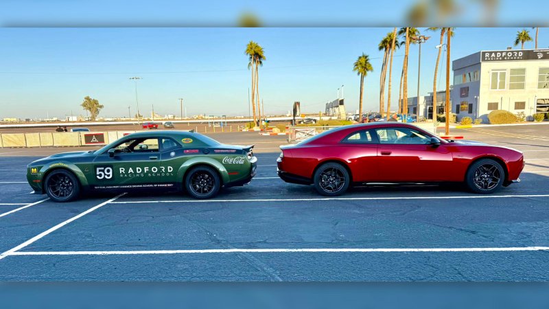 2023 Dodge Challenger at left, next to the 2025 Dodge Charger Daytona.
