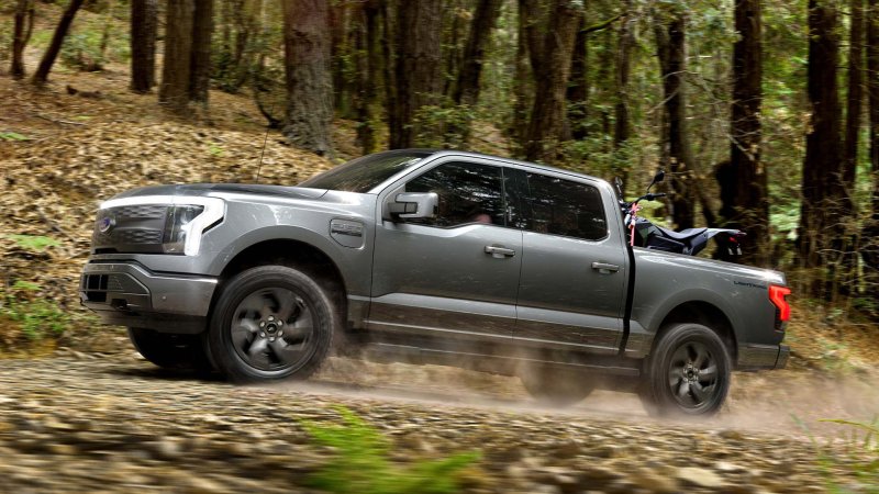 2022 Ford F-150 Lightning Nets 320-Mile Max EPA Range Estimate
