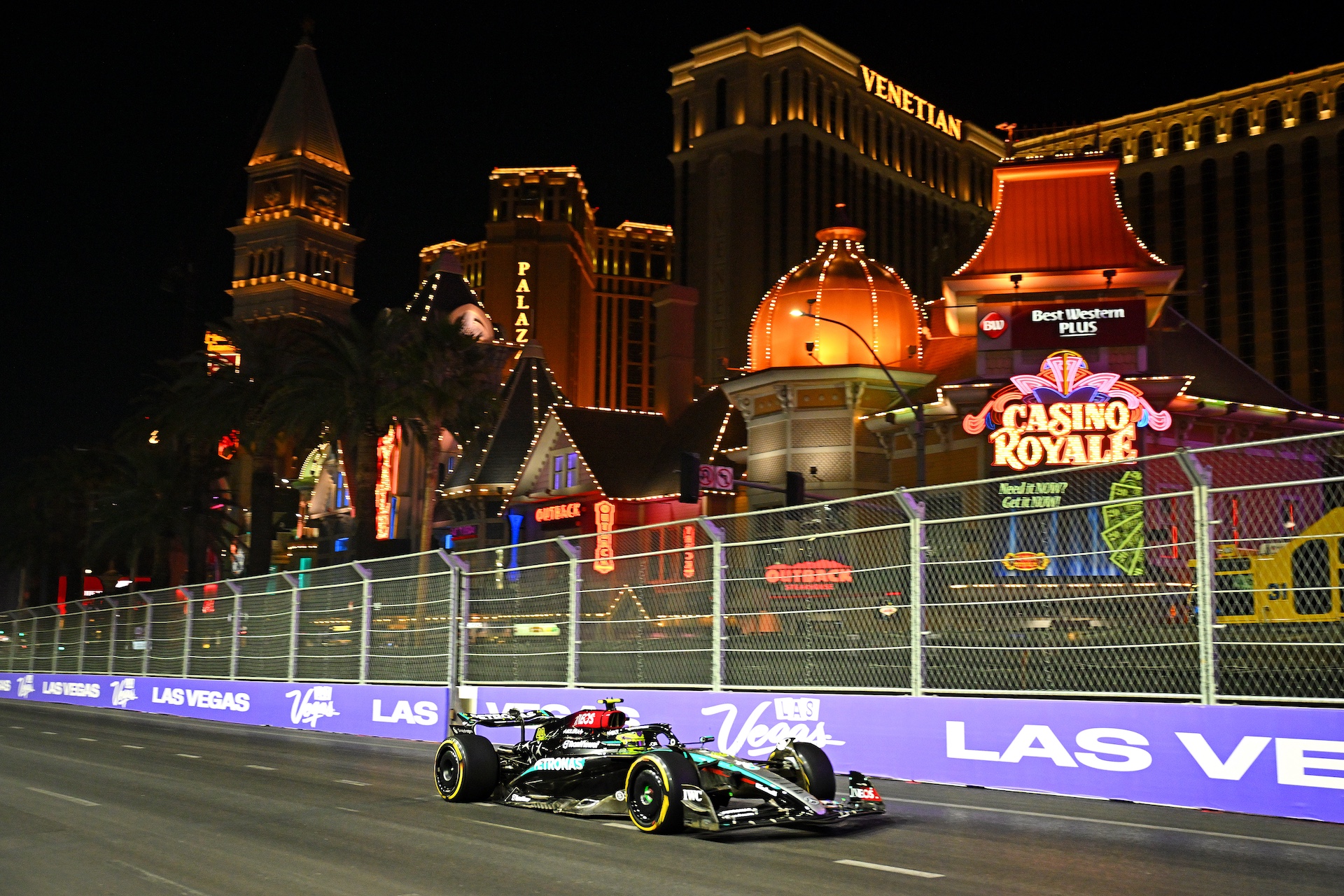LAS VEGAS, NEVADA - NOVEMBER 21: <> during practice ahead of the F1 Grand Prix of Las Vegas at Las Vegas Strip Circuit on November 21, 2024 in Las Vegas, Nevada. (Photo by Clive Mason/Getty Images)” class=”wp-image-6478706″/></figure>
<p class=